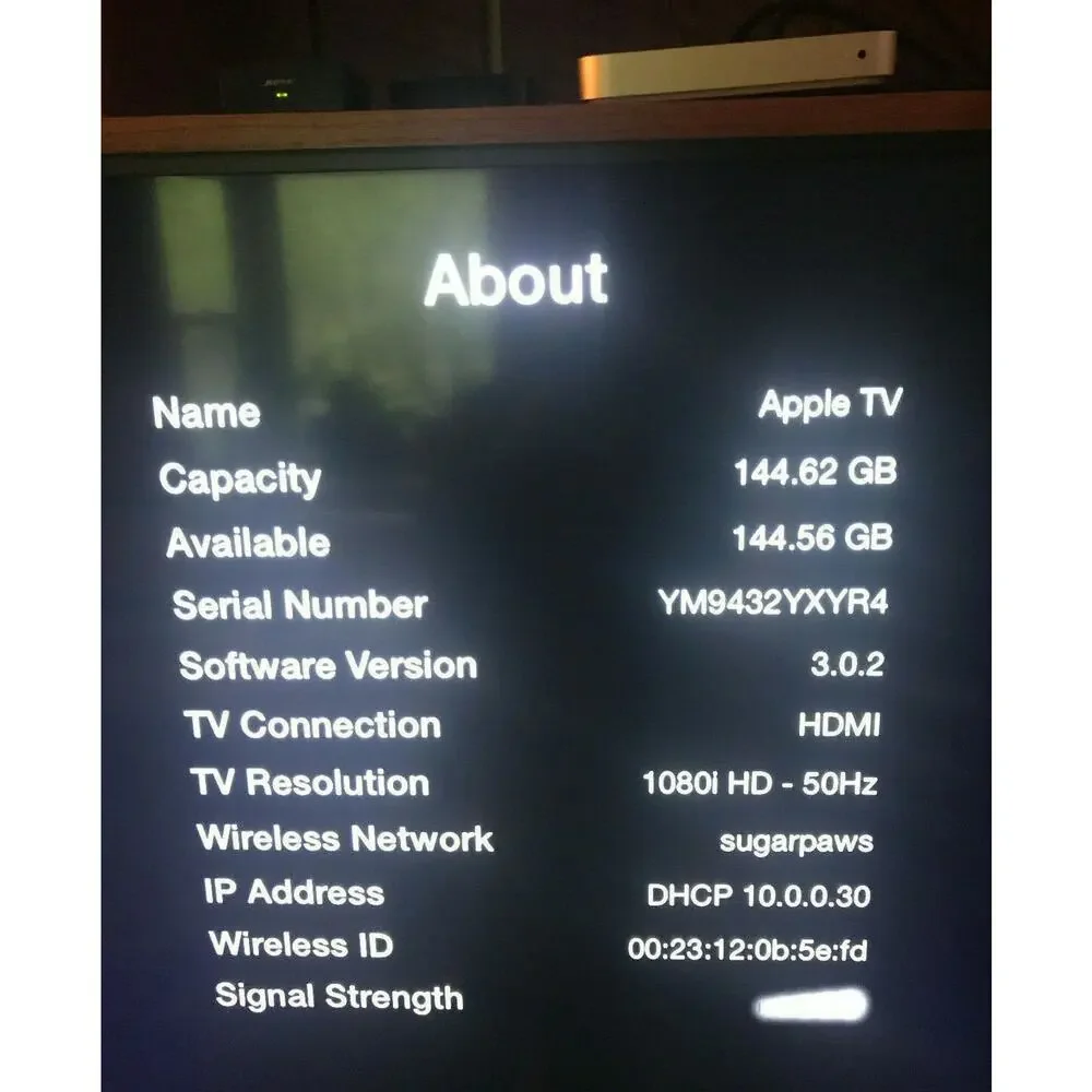 Apple TV (1st Generation) 160GB Media Streamer - A1218 No Remote No Plug WORKS
